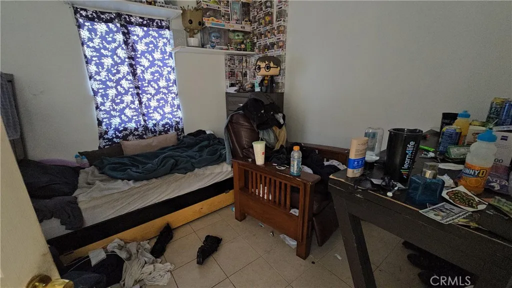 1022 Geraghty Avenue, Los Angeles, California 90063 home-pic-10